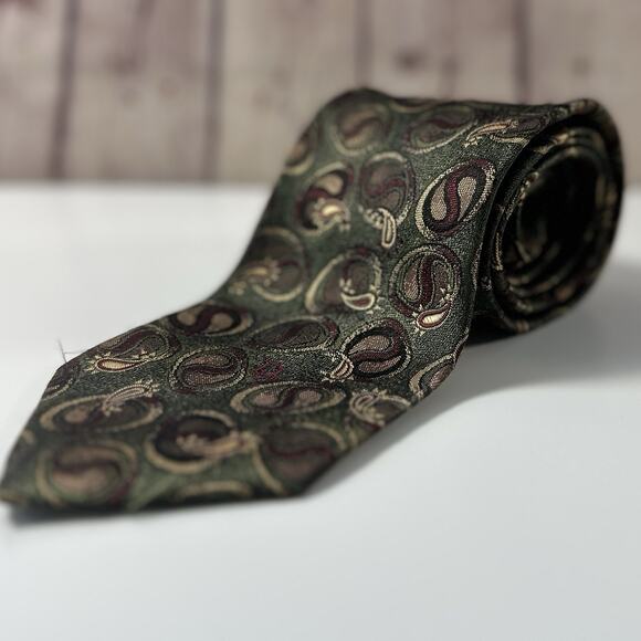 Christian Dior Monsieur Tie Paisley Green Red Gold Silk Blend Vintage USA - Picture 1 of 6